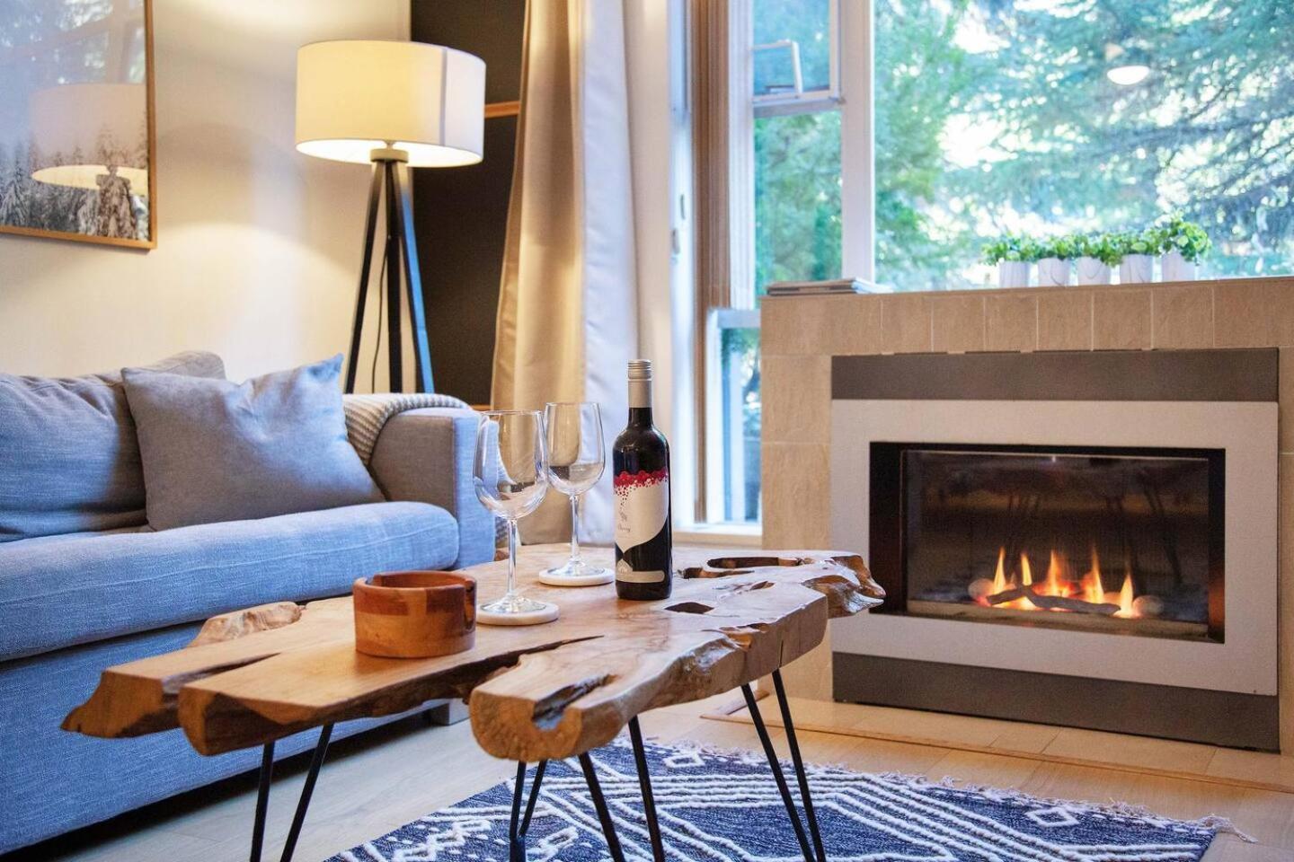 Glacier Lodge Premiere Suite Уистлер Экстерьер фото